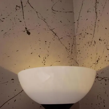 Downtown Art In Town Oda ve Kahvaltı *