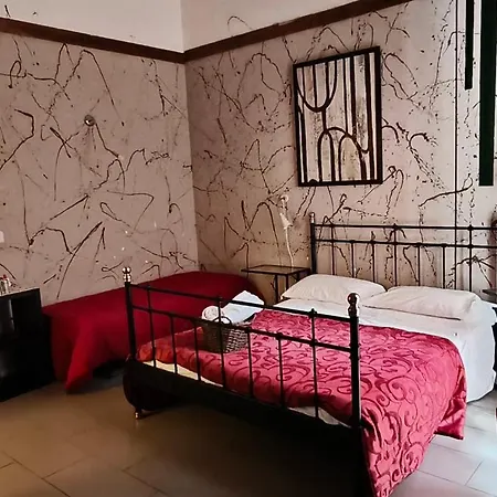 Downtown Art In Town Katanya