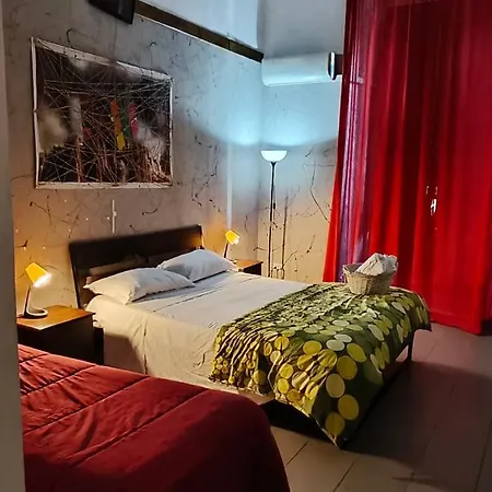 Bed & Breakfast Downtown Art In Town *